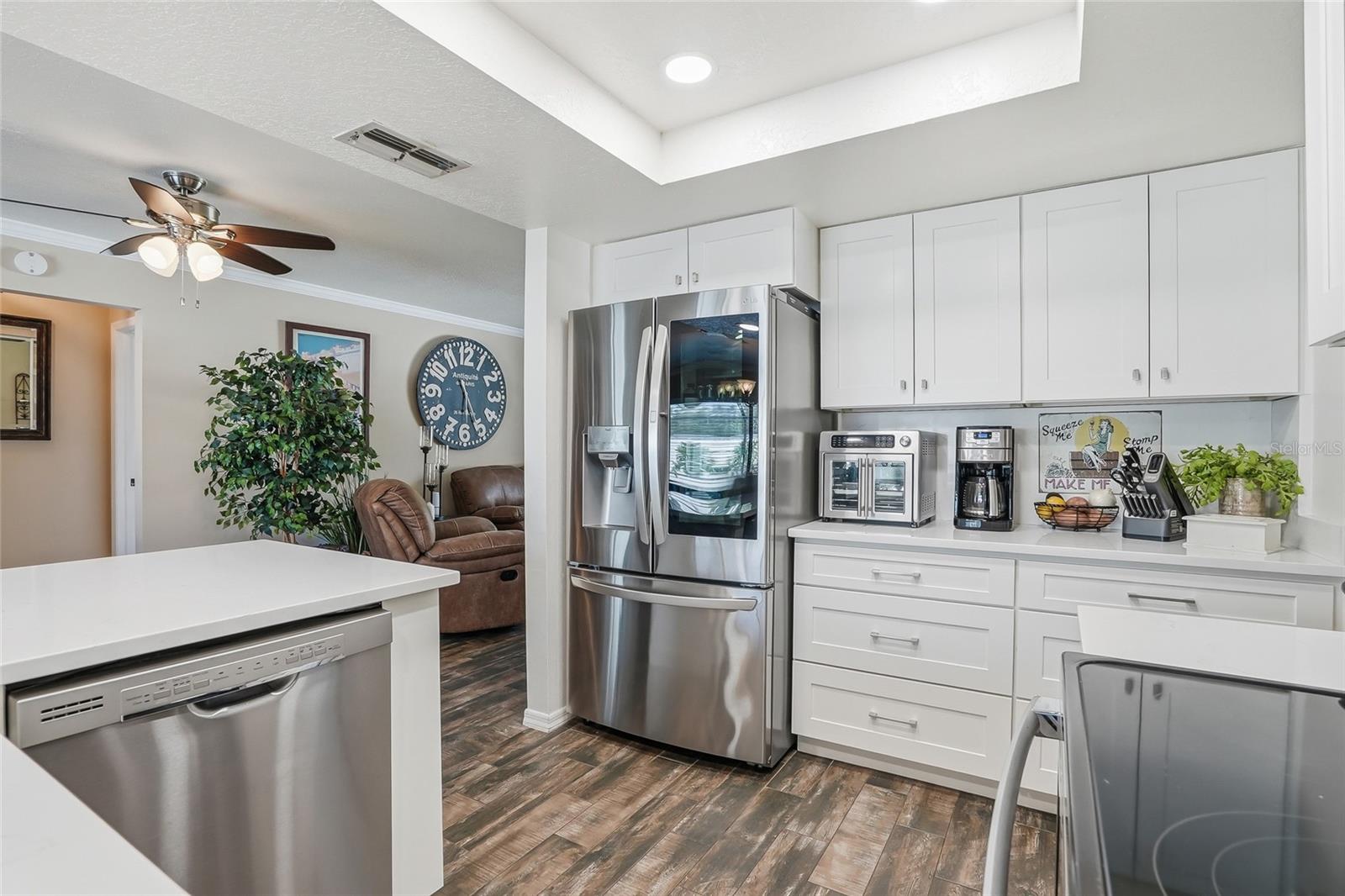 SPRING HILL - Residential