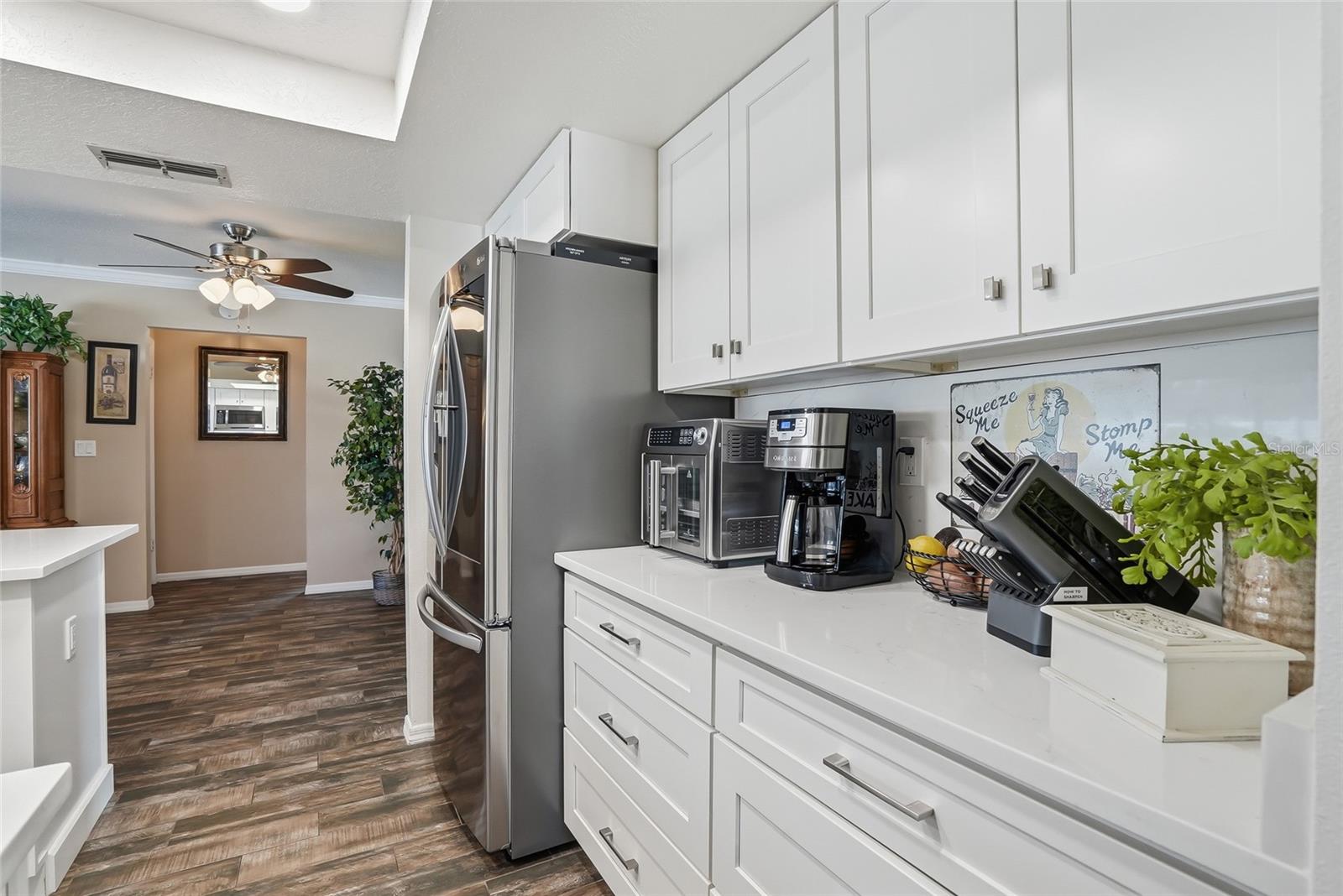 SPRING HILL - Residential