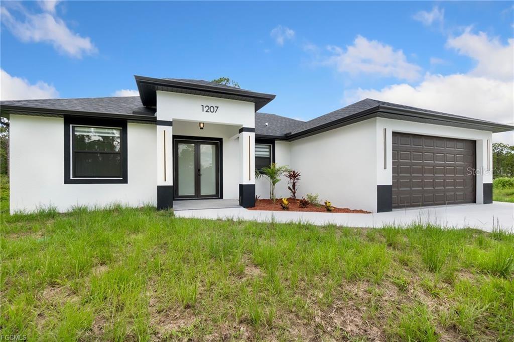 LEHIGH ACRES - Residential