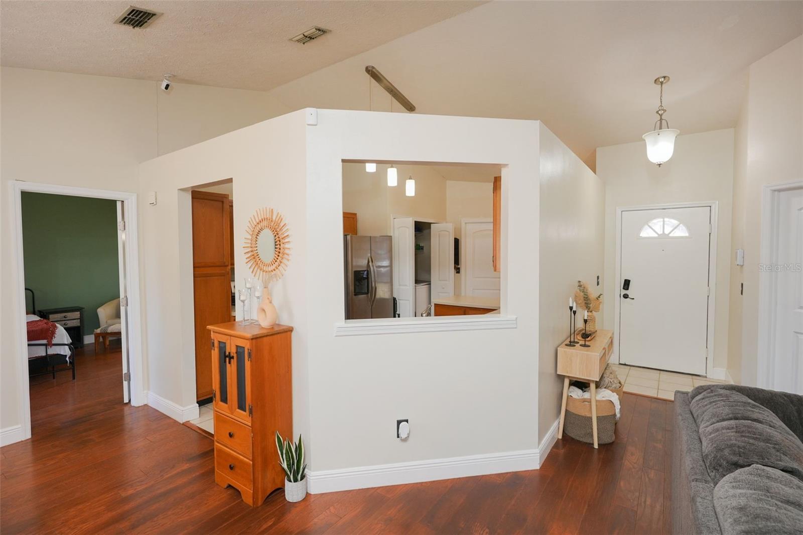 BLOOMINGDALE SEC F F - Residential