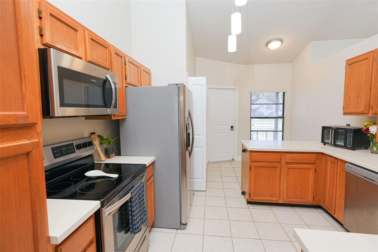 BLOOMINGDALE SEC F F - Residential