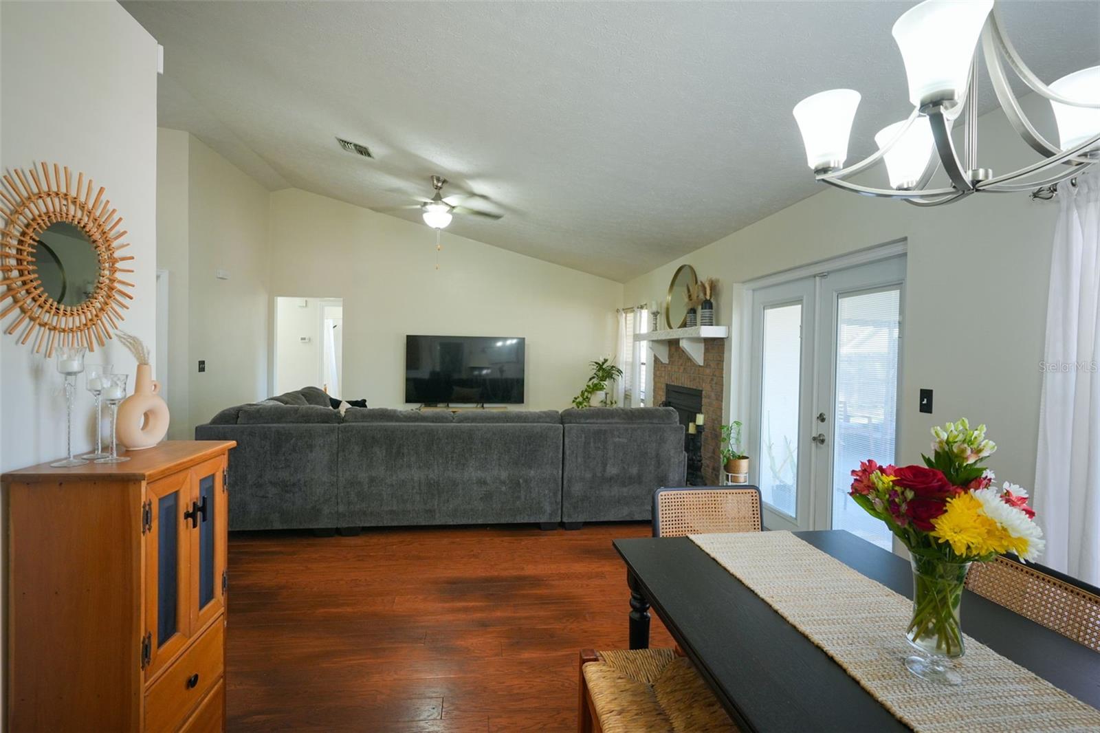 BLOOMINGDALE SEC F F - Residential