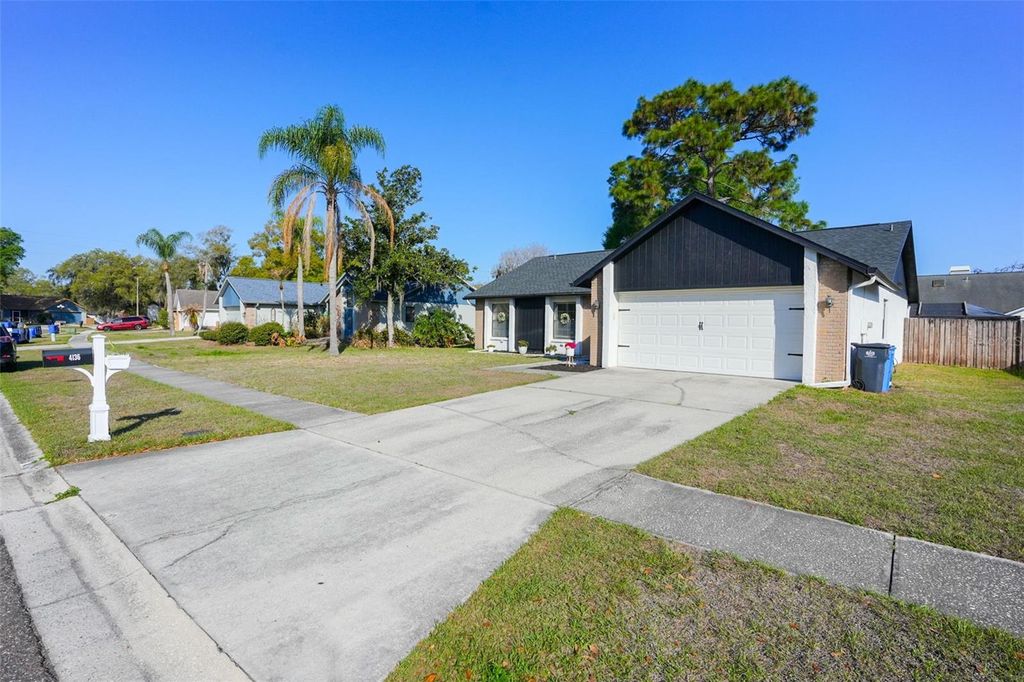 Photo of 4136 Spring Way Cir, Valrico, FL 33596 (MLS # A4685600)