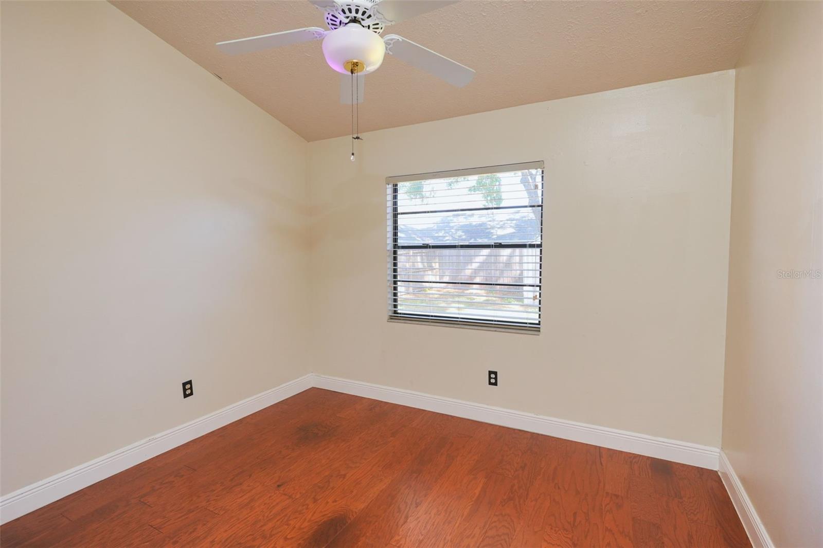 BLOOMINGDALE SEC F F - Residential