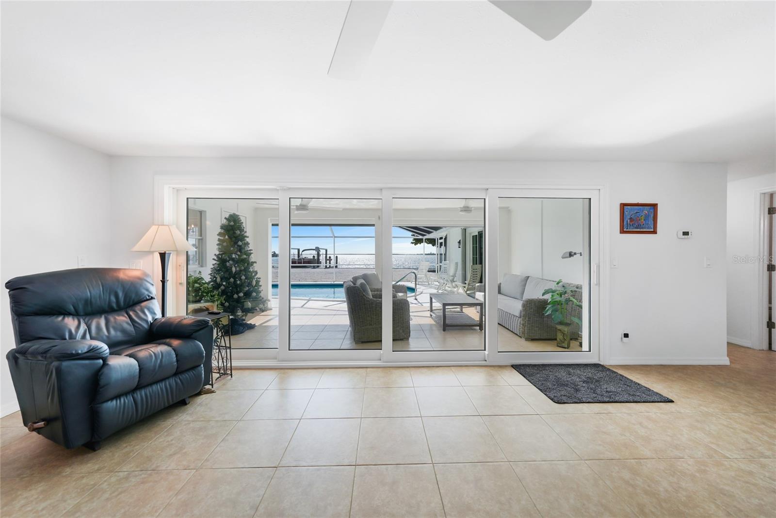 POINT PINES - Residential