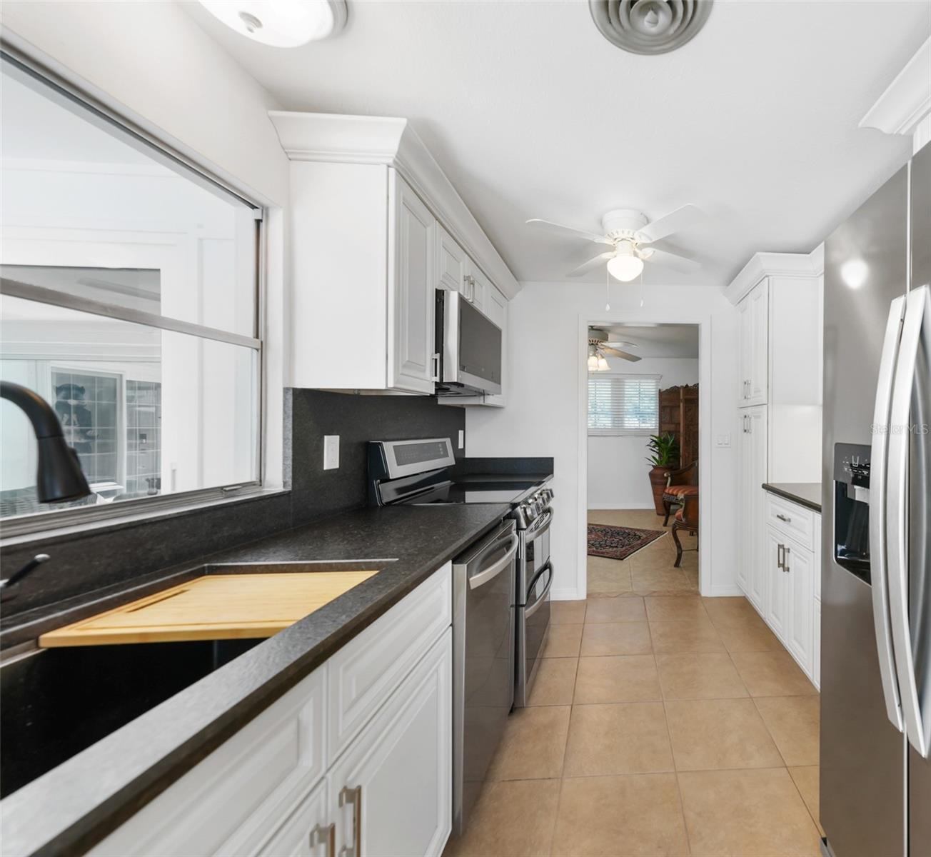 POINT PINES - Residential