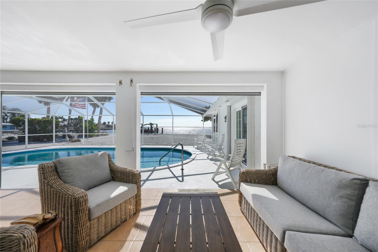 POINT PINES - Residential