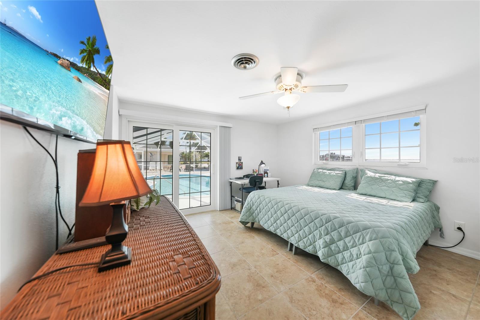 POINT PINES - Residential