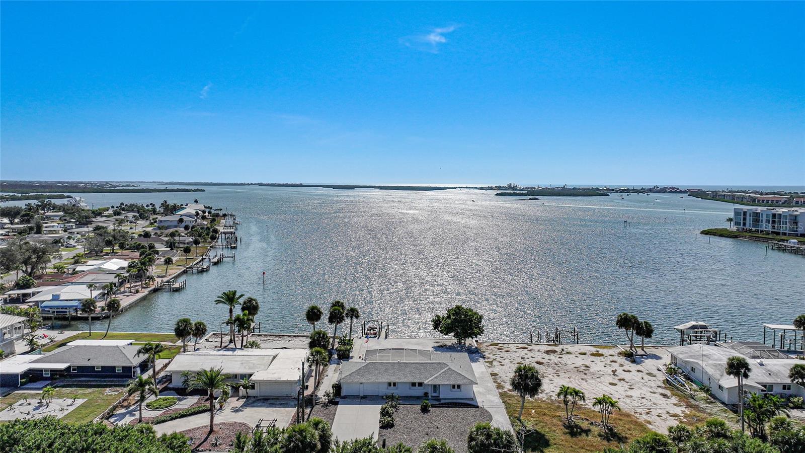 POINT PINES - Residential