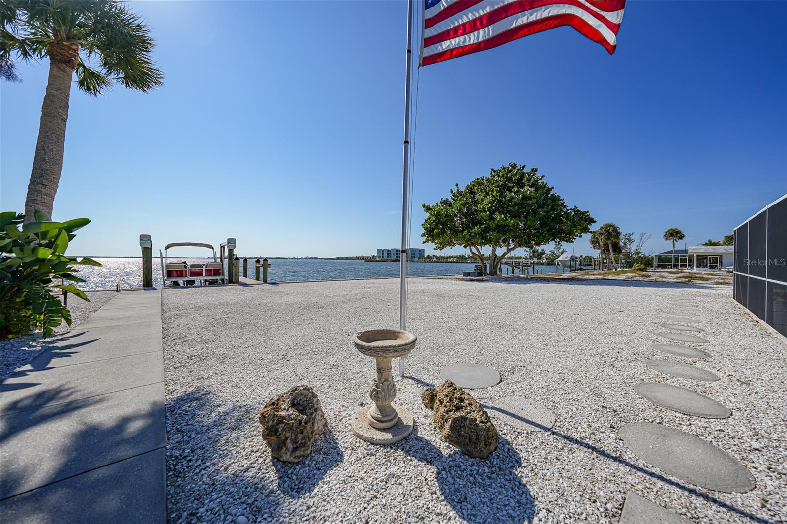 POINT PINES - Residential