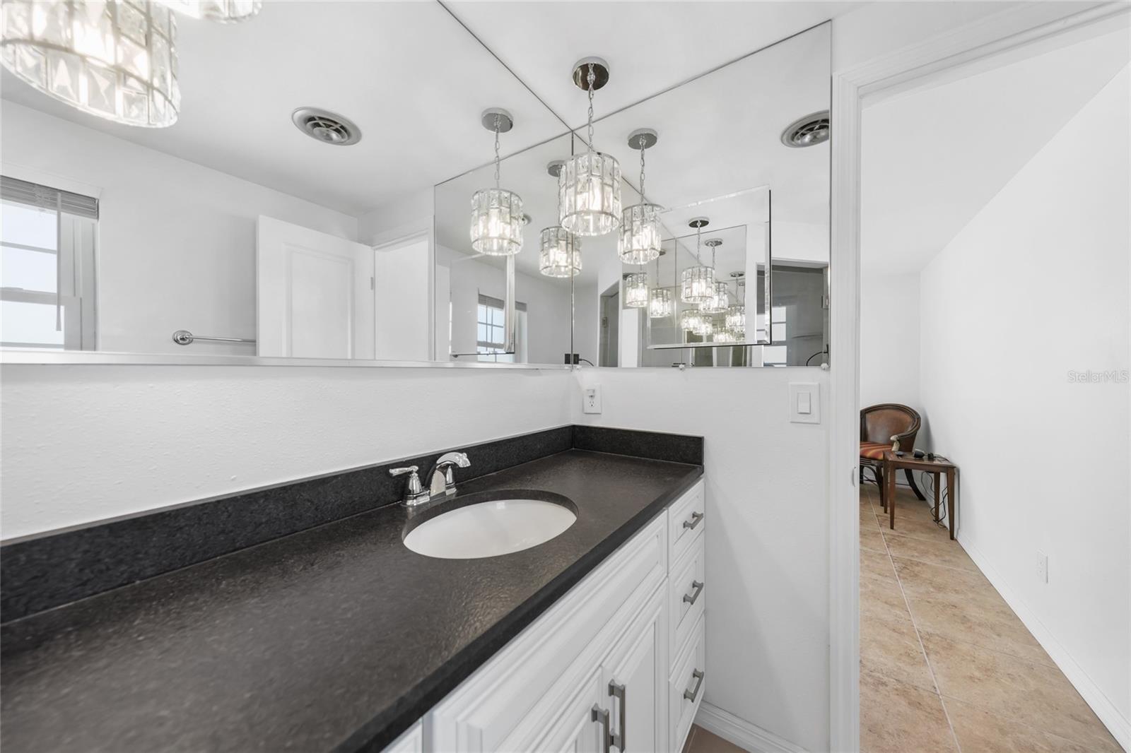 POINT PINES - Residential