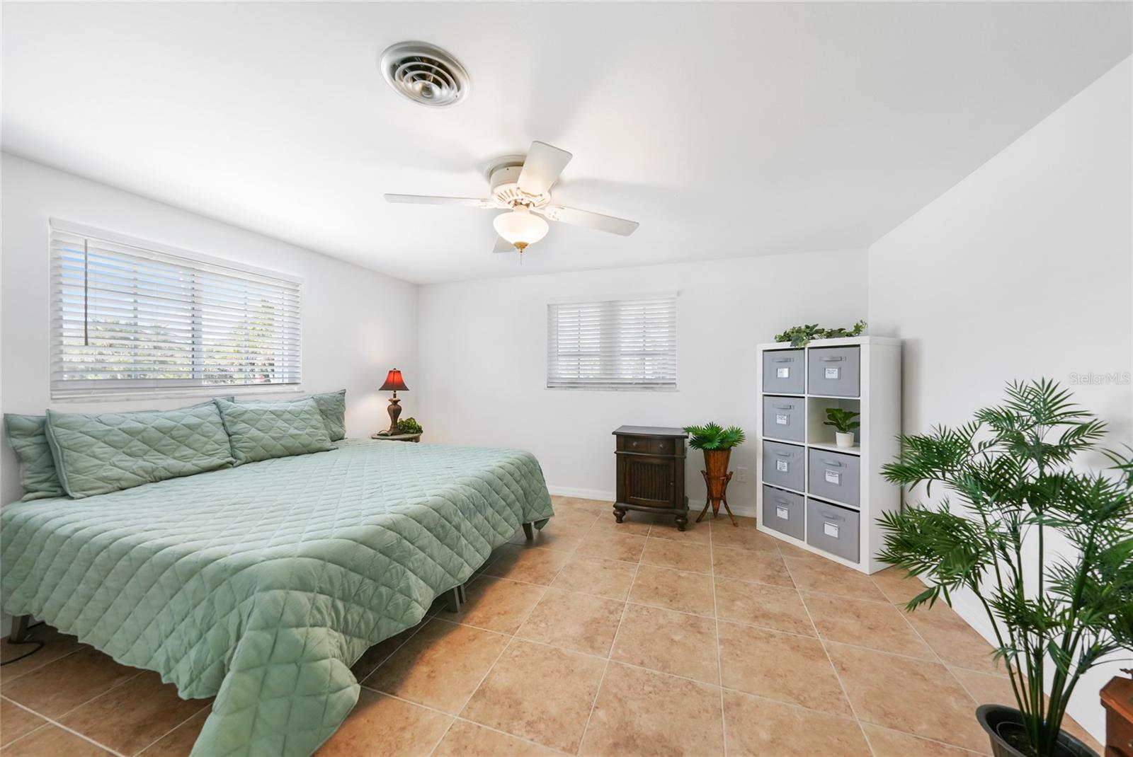 POINT PINES - Residential