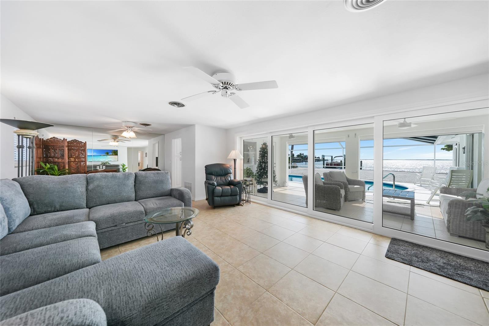 POINT PINES - Residential