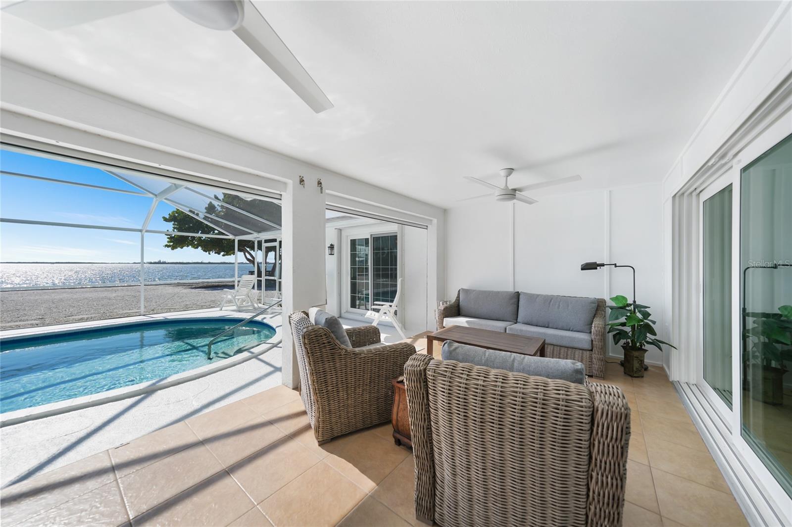 POINT PINES - Residential