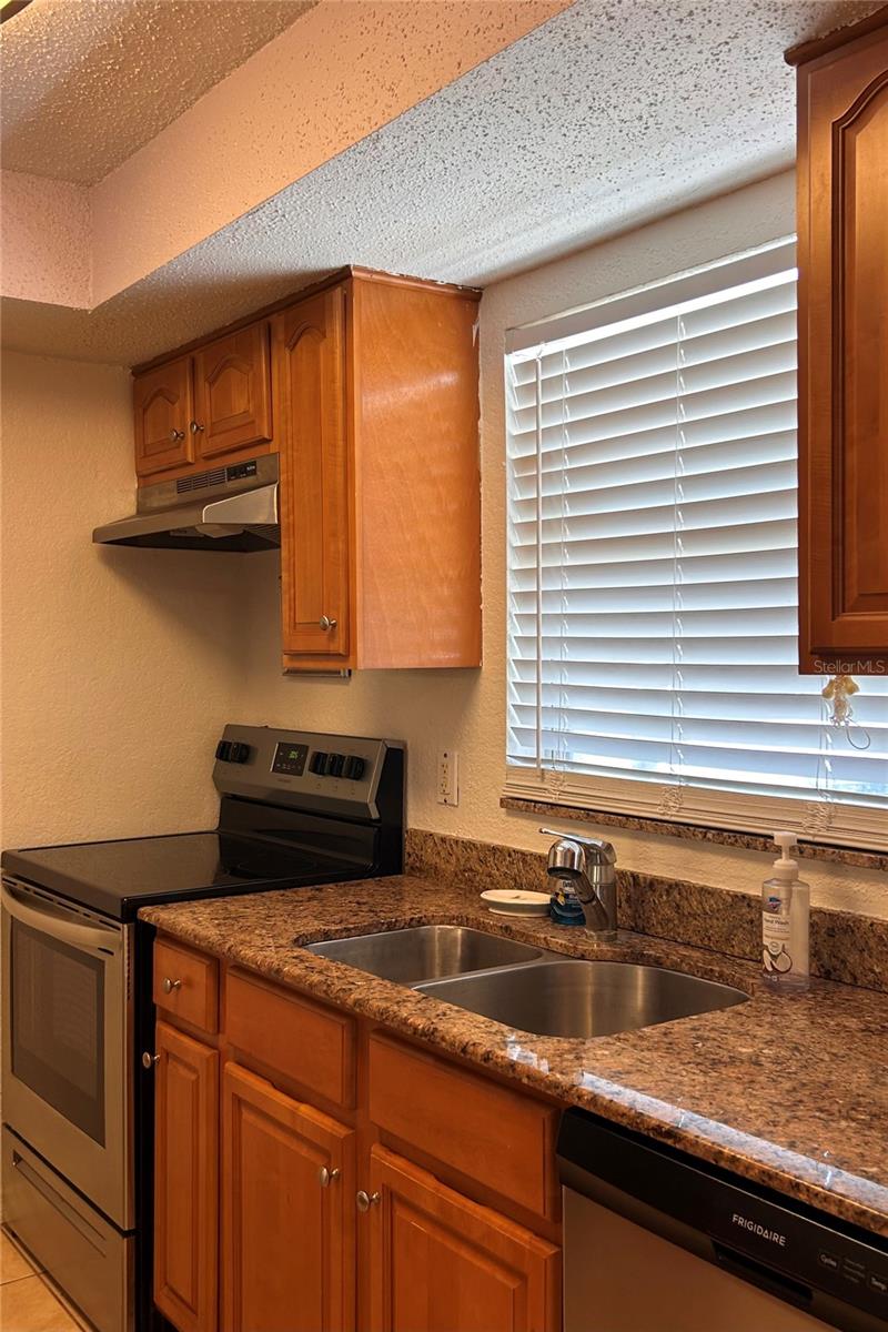 972 LA COSTA CIRCLE 3