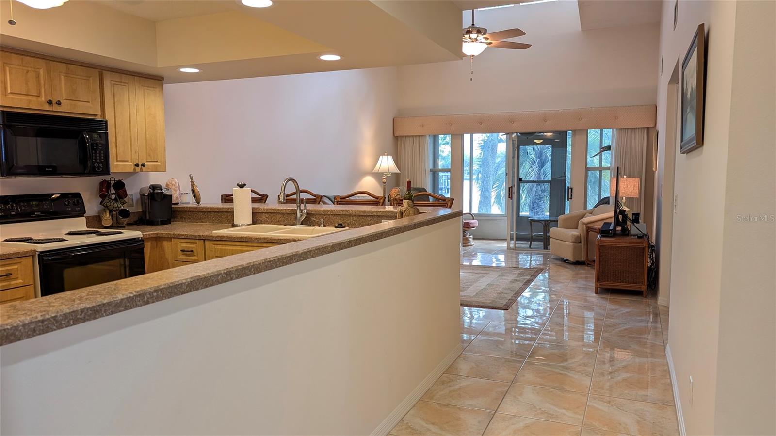PELICAN COVE UNREC CONDO - Residential