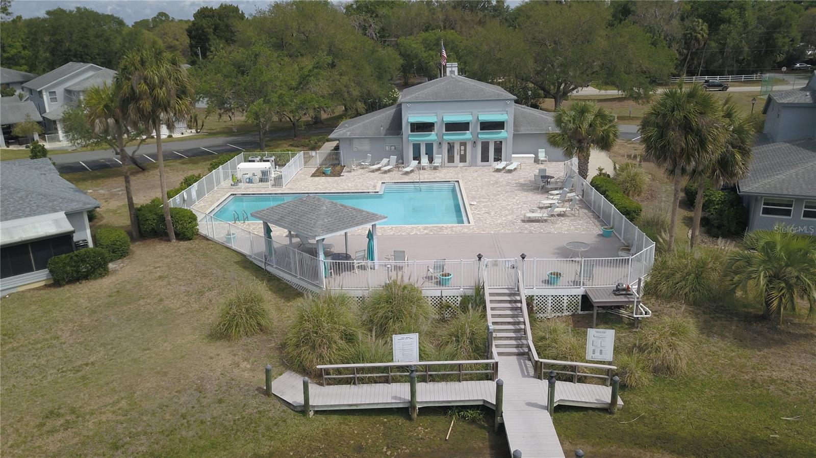 PELICAN COVE UNREC CONDO - Residential