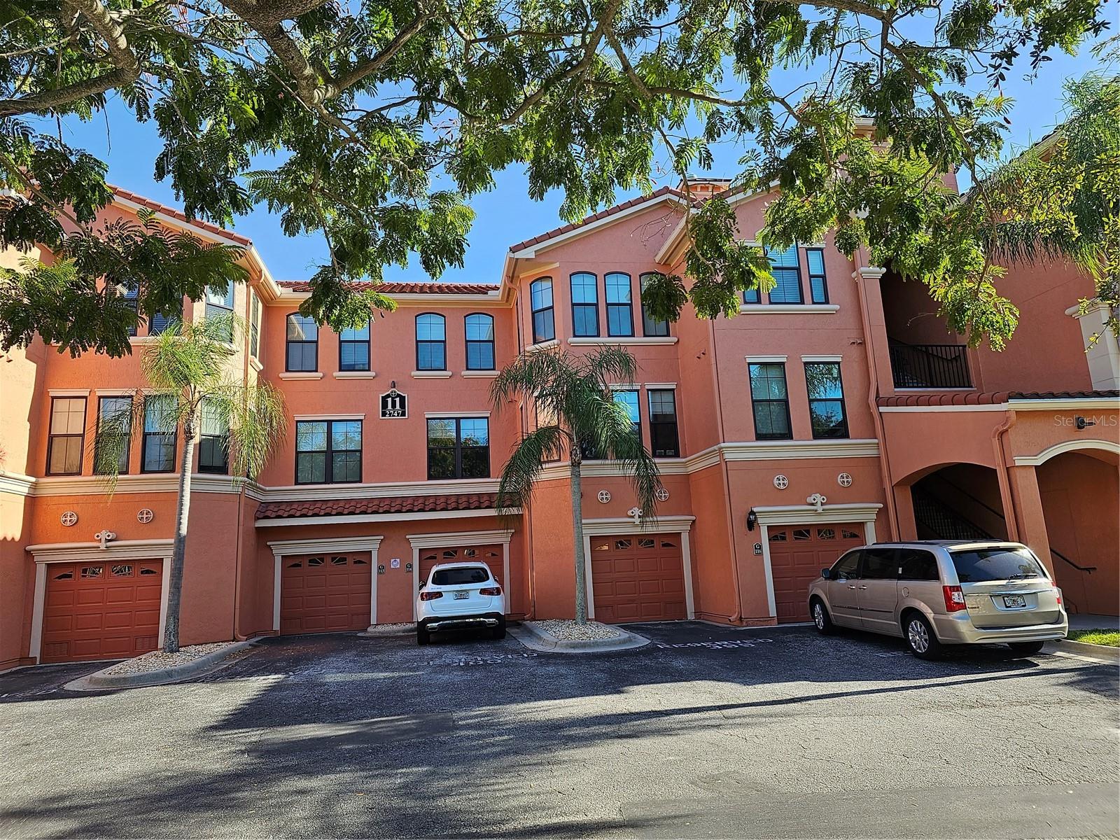 Photo 2 of 12 of 2747 VIA CAPRI 1135 condo