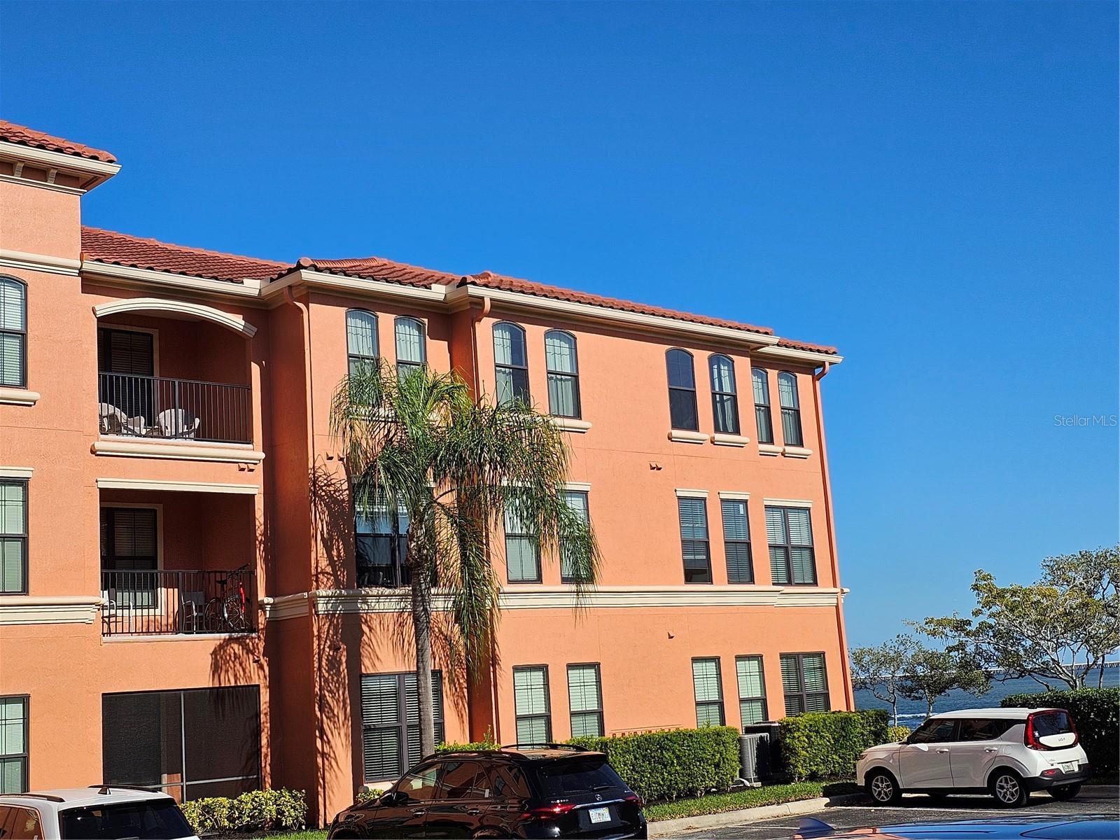 Photo 4 of 12 of 2747 VIA CAPRI 1135 condo