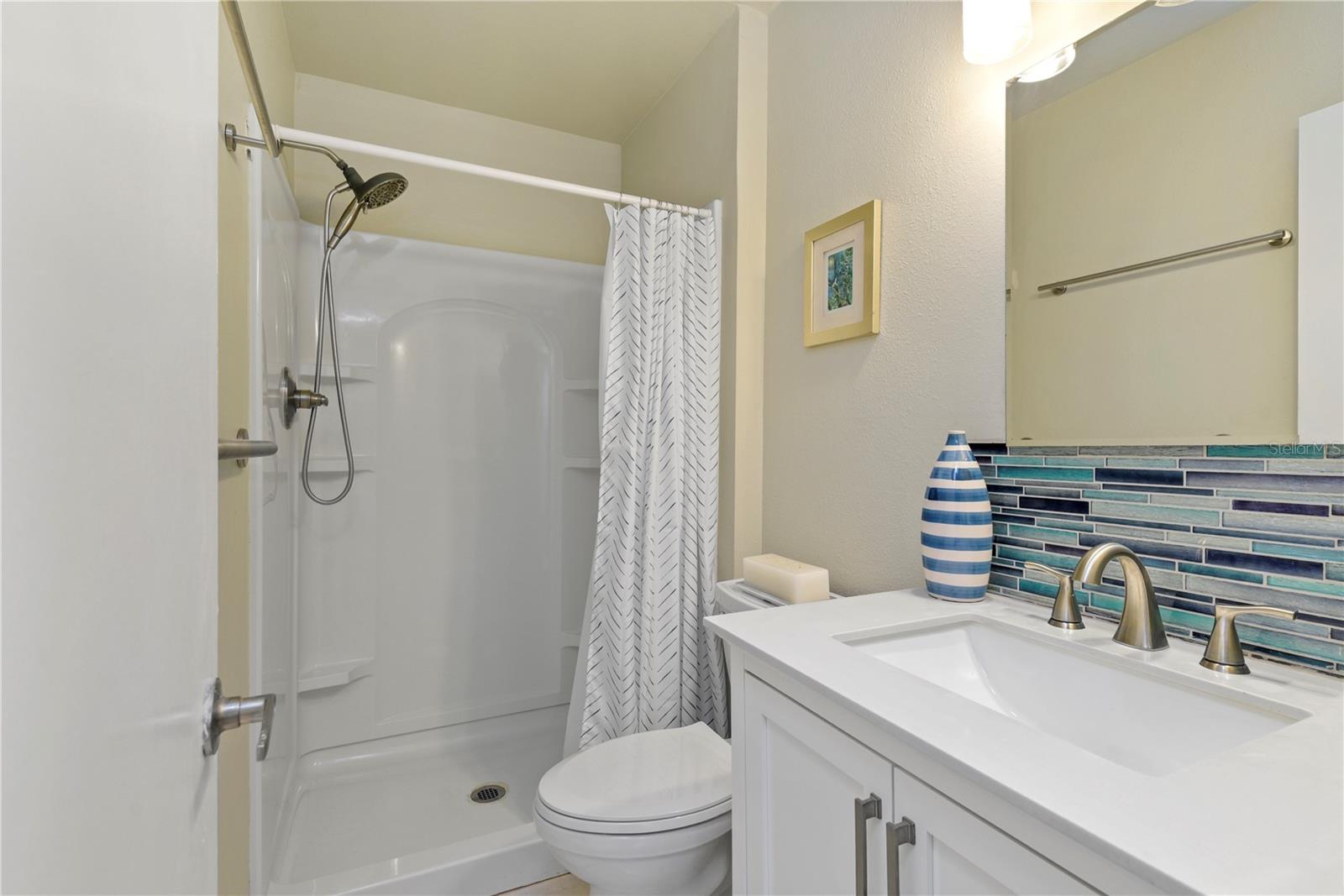 RAMBLEWOOD CONDO - Residential