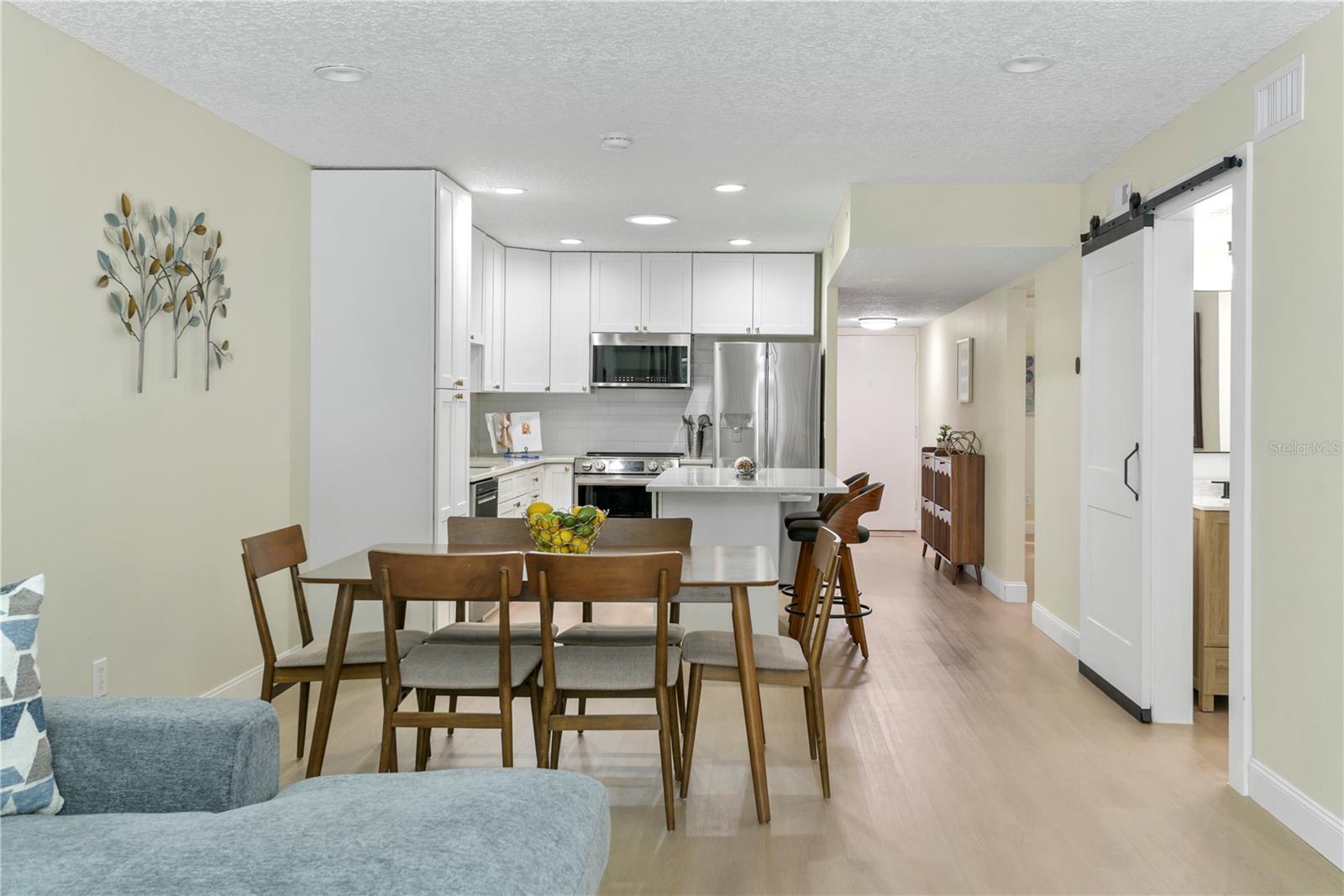 RAMBLEWOOD CONDO - Residential