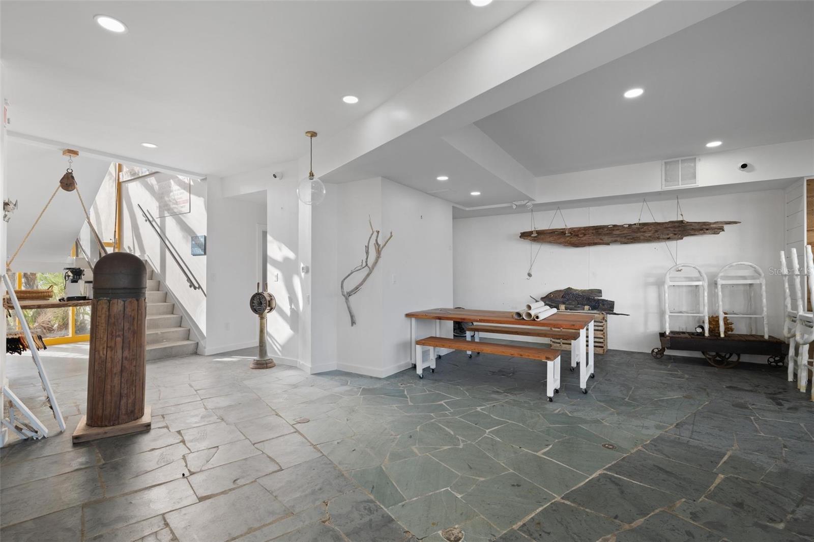 TARPON SPGS OFFICIAL MAP - Commercial Sale