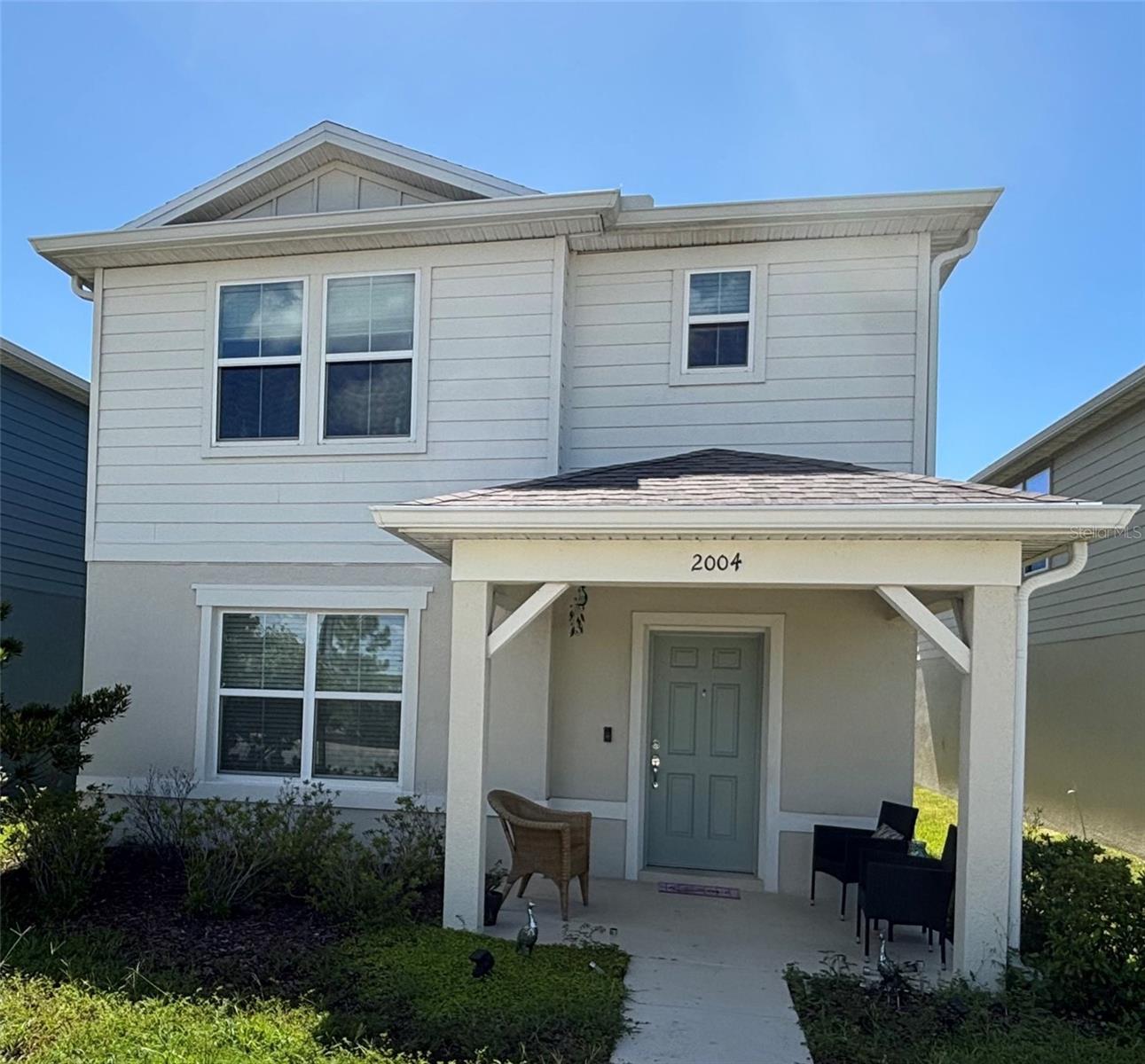 Welcome to your new home in the highly desirable Kindred community! This spacious and modern single-family home offers 3 bedrooms, 2 bathrooms, and an open concept living space perfect for both relaxation and entertaining. Enjoy a stylish kitchen with stainless steel appliances, granite countertops, and a large island. The master suite features a walk-in closet and private bath. Located just minutes from top-rated schools, shopping centers, NeoCity, and major highways like the Florida Turnpike and US-192. Community amenities include a resort-style pool, clubhouse, fitness center, parks, and walking trails. Small pets allowed with approval. Don't miss this opportunity – schedule your showing today!