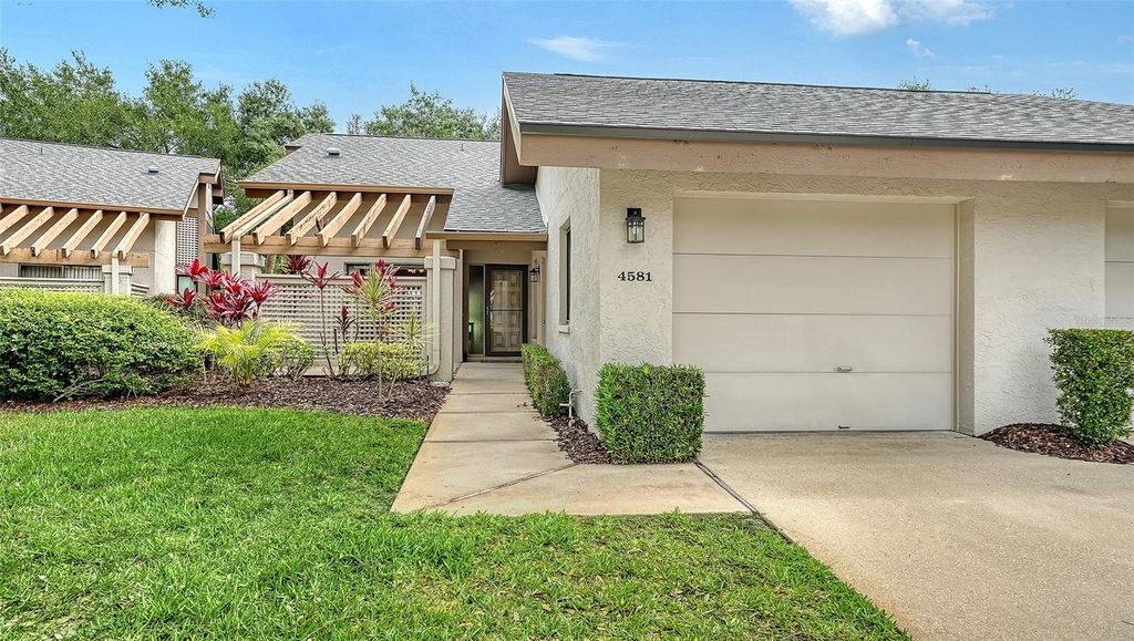 Photo of 4581 Kingsmere #29, Sarasota, FL 34235 (MLS # A4692855)