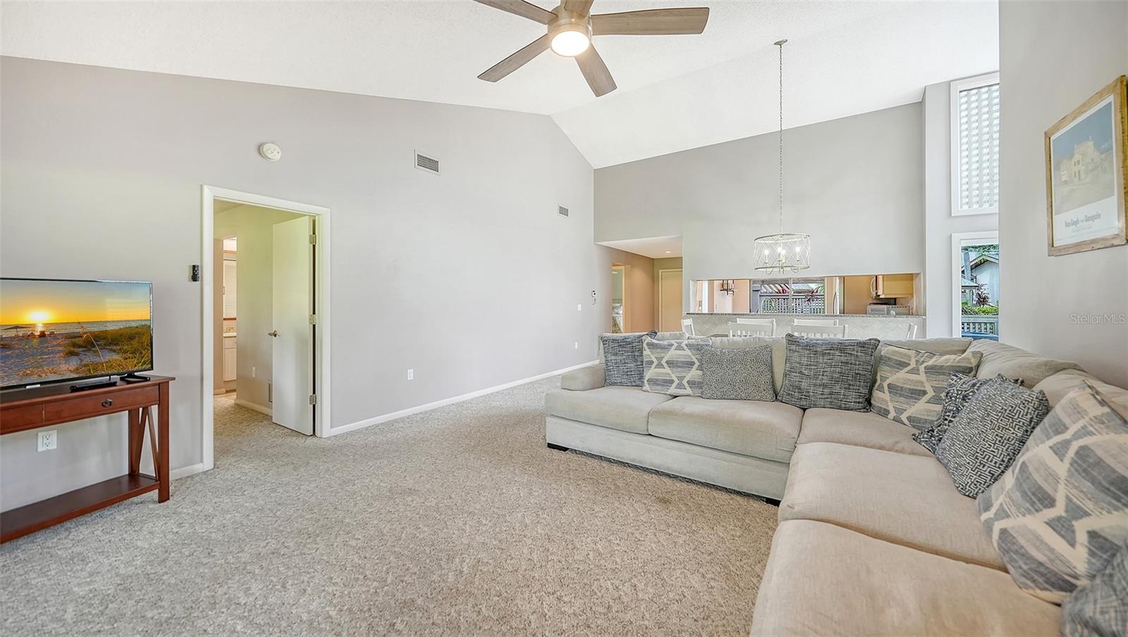 KINGSMERE - Residential