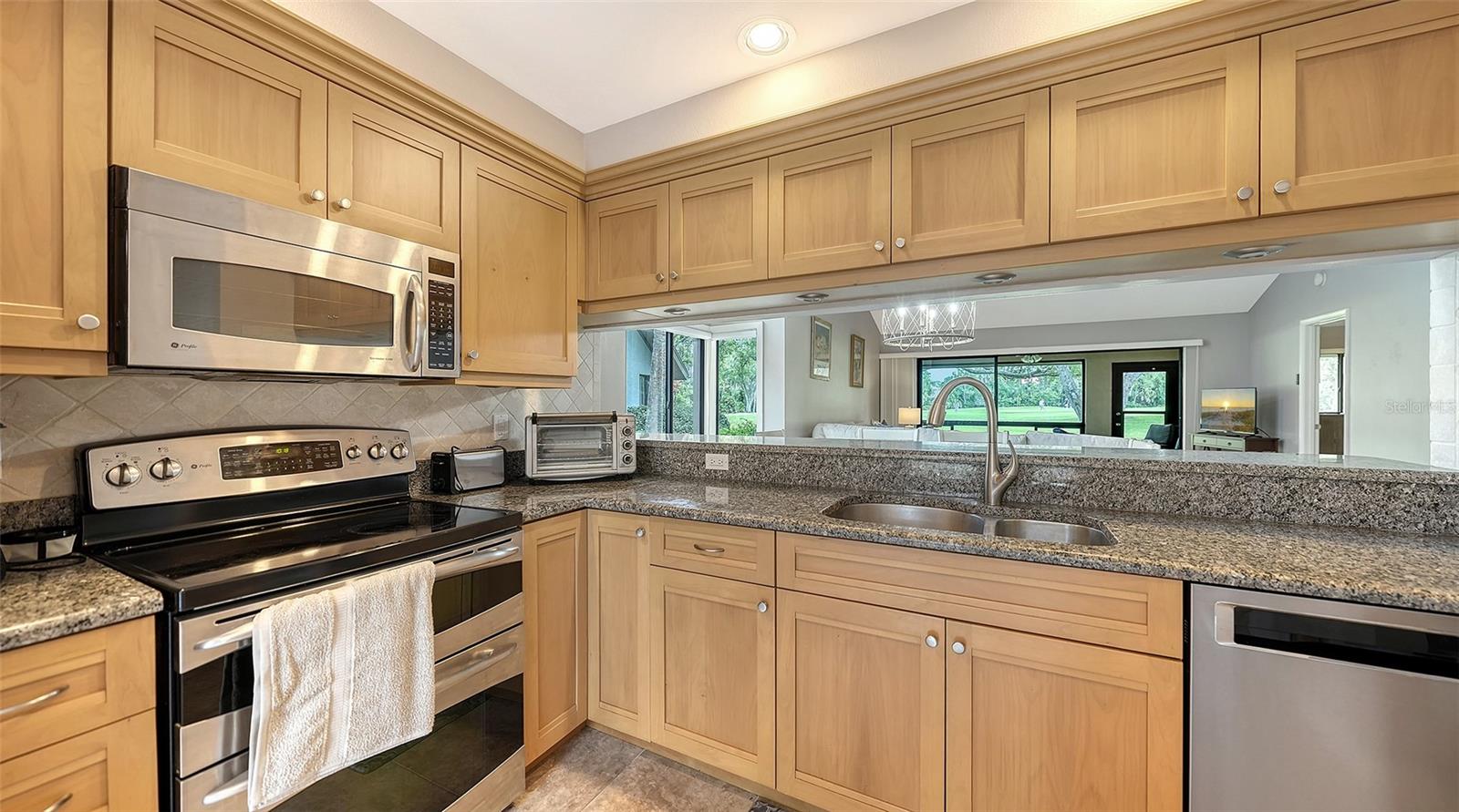 KINGSMERE - Residential