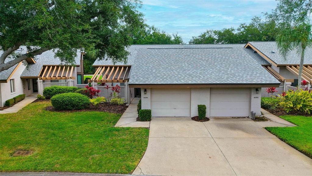 Photo of 4581 Kingsmere #29, Sarasota, FL 34235 (MLS # A4692855)