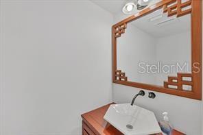 TIDY ISLAND PH II - Residential Lease
