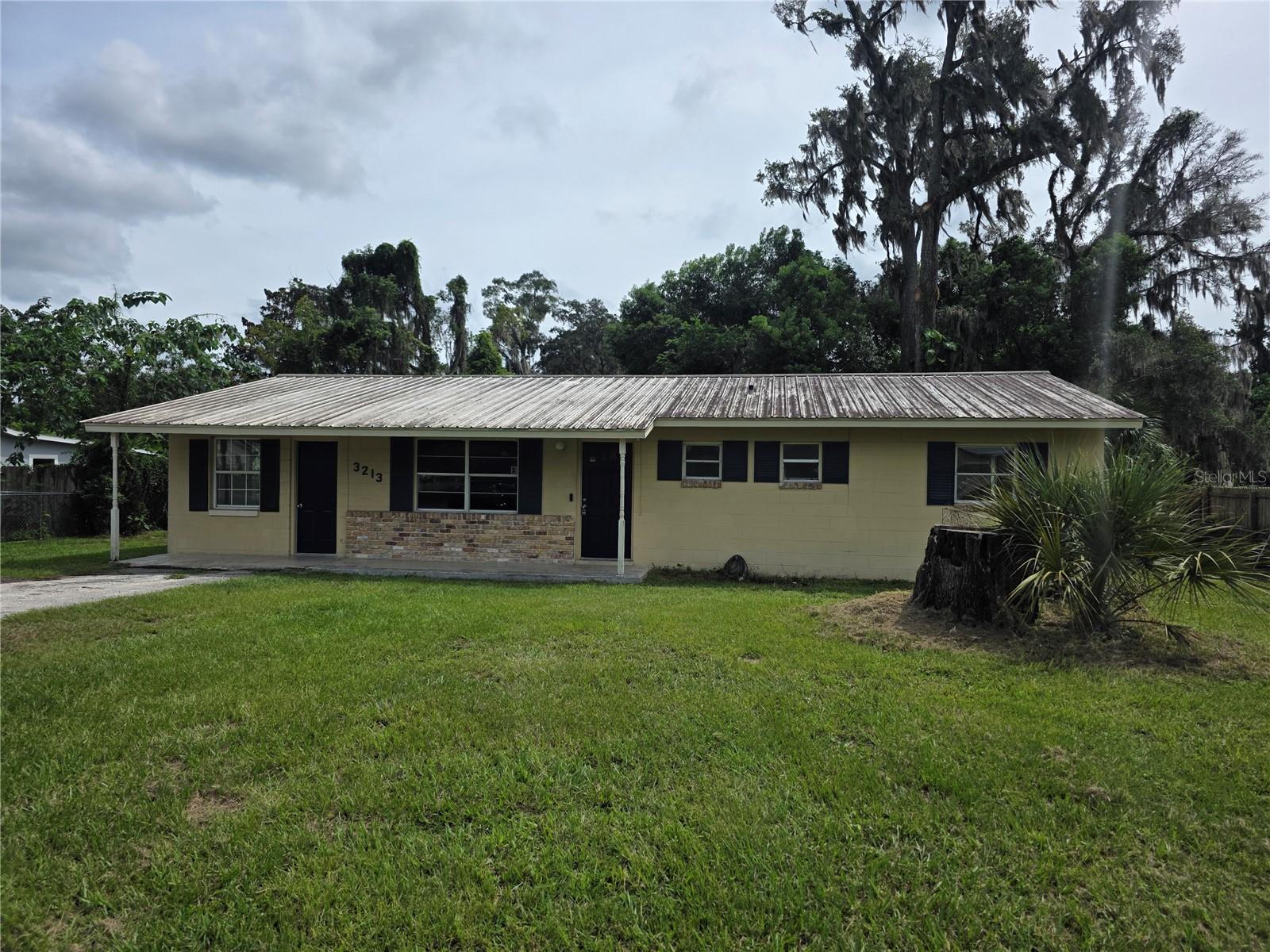 CITRUS PK - Residential Lease