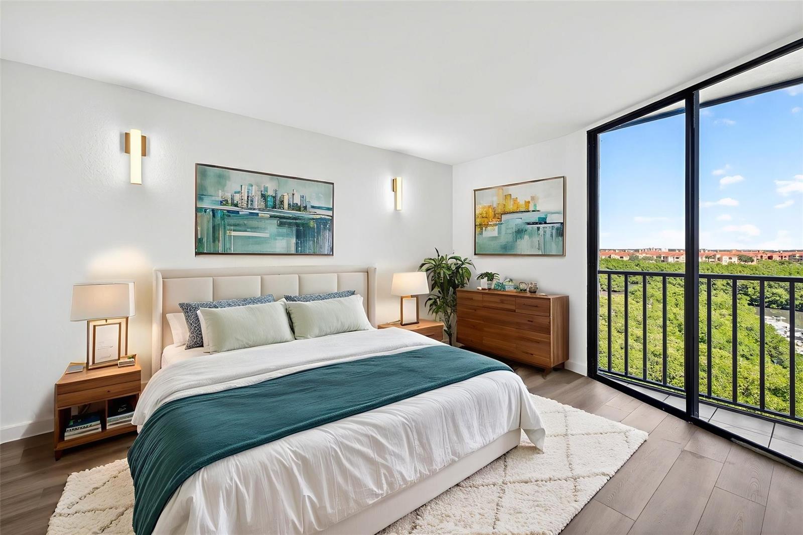 COVE CAY VILLAGE III - Residential