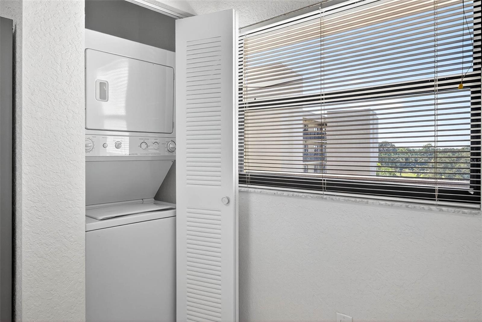 COVE CAY VILLAGE III - Residential