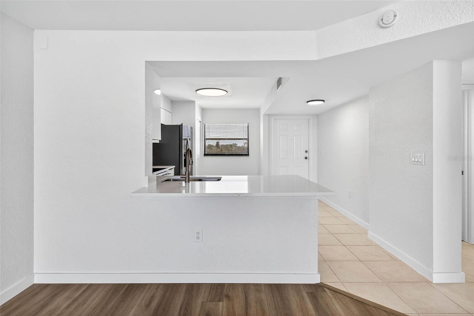 COVE CAY VILLAGE III - Residential