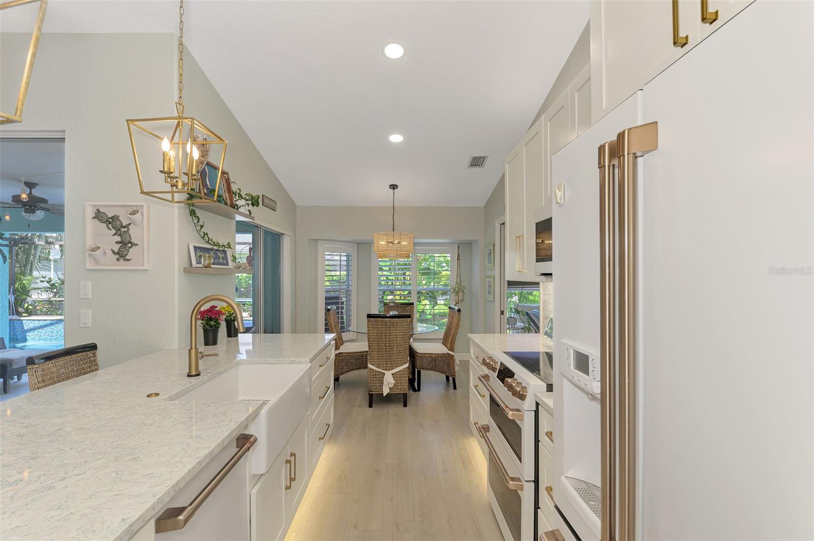 GULF VIEW ESTATES - Residential