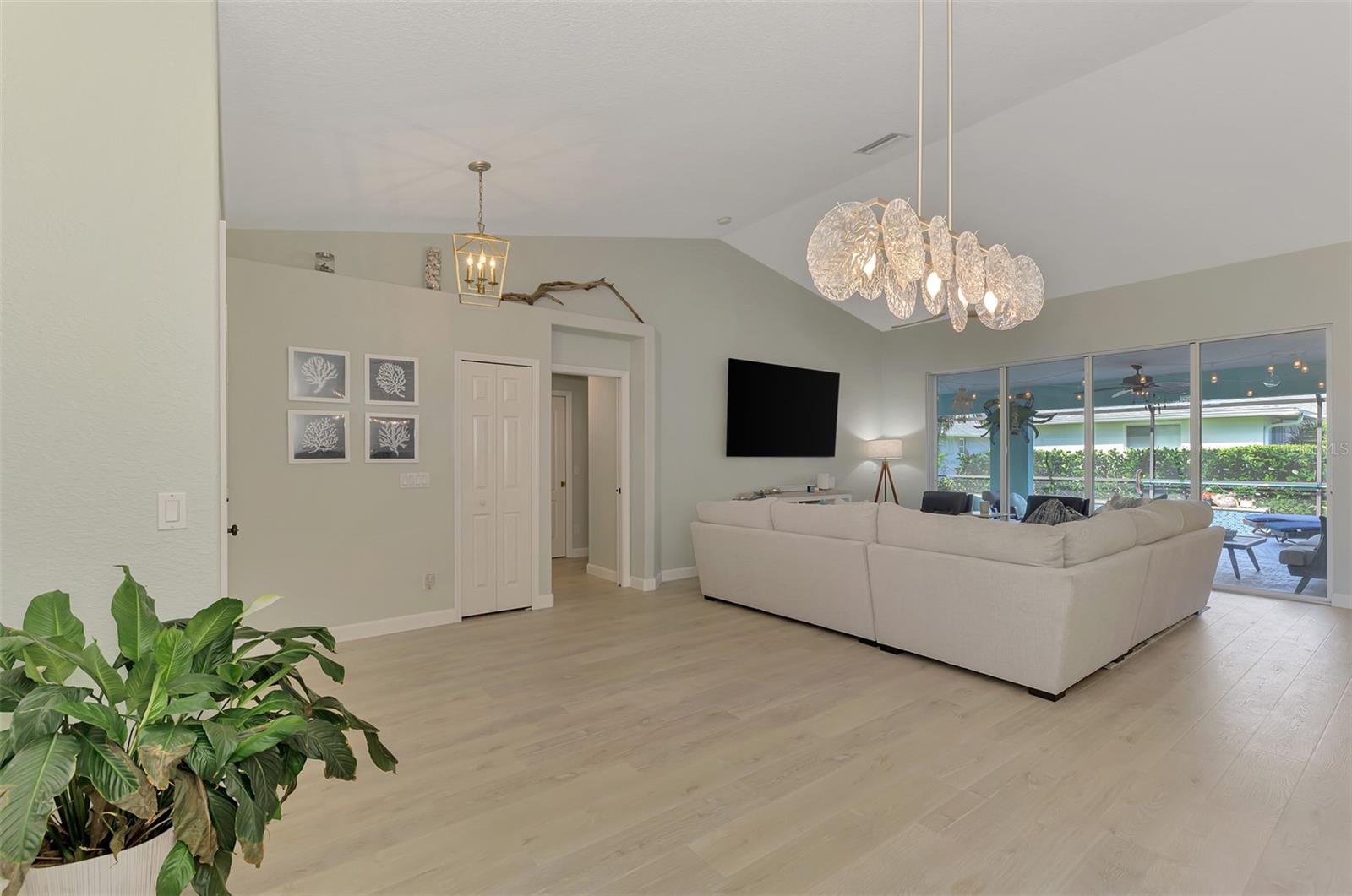 GULF VIEW ESTATES - Residential