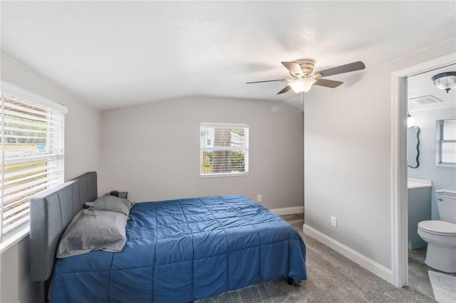 LIGHTSEYS C B ADD - Residential