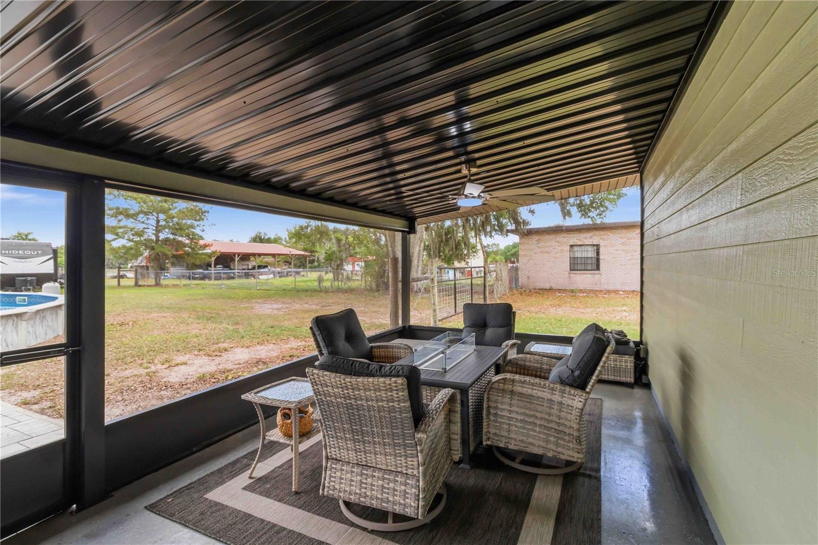 LIGHTSEYS C B ADD - Residential
