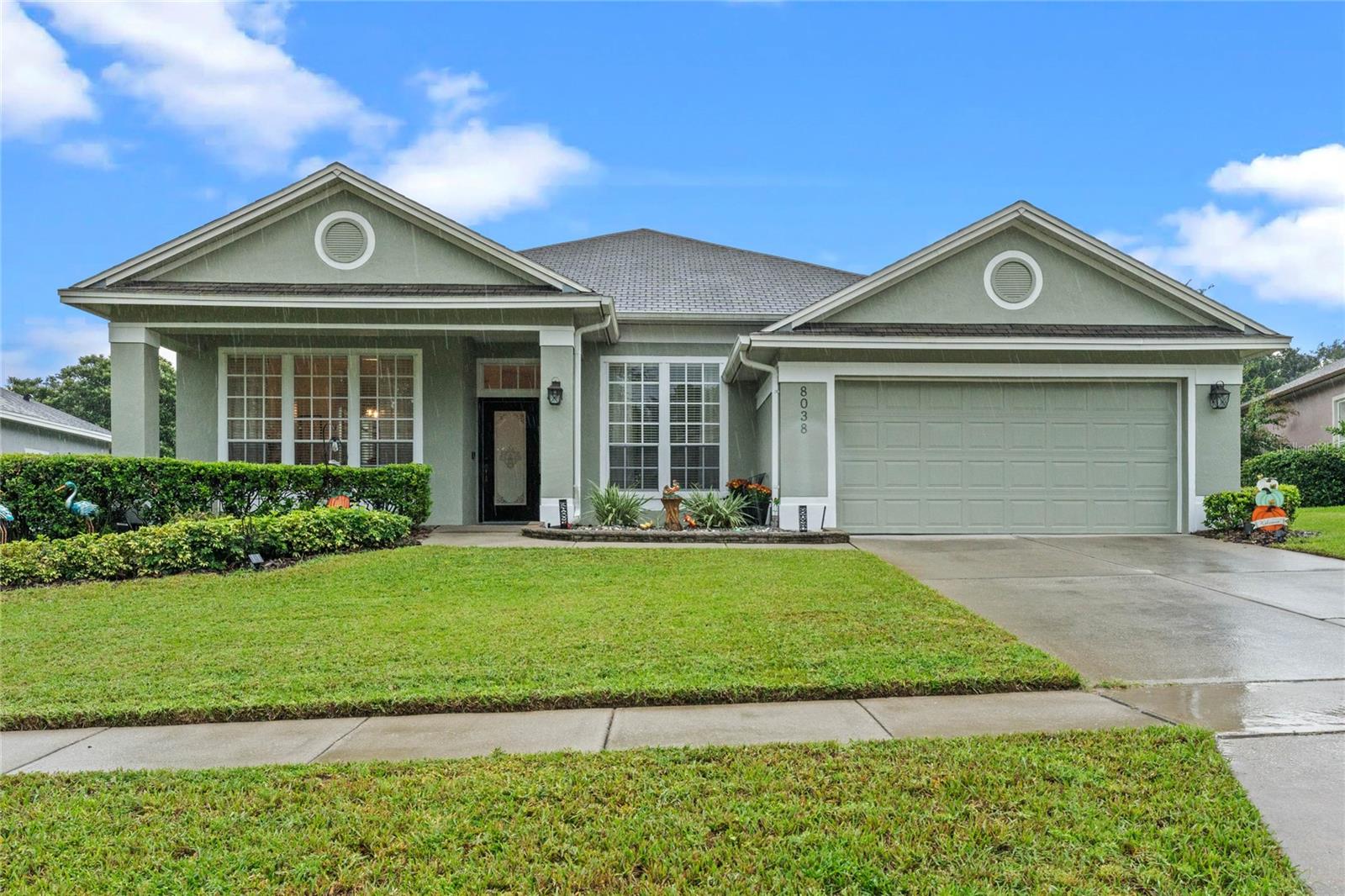 8038 GLITTER COURT