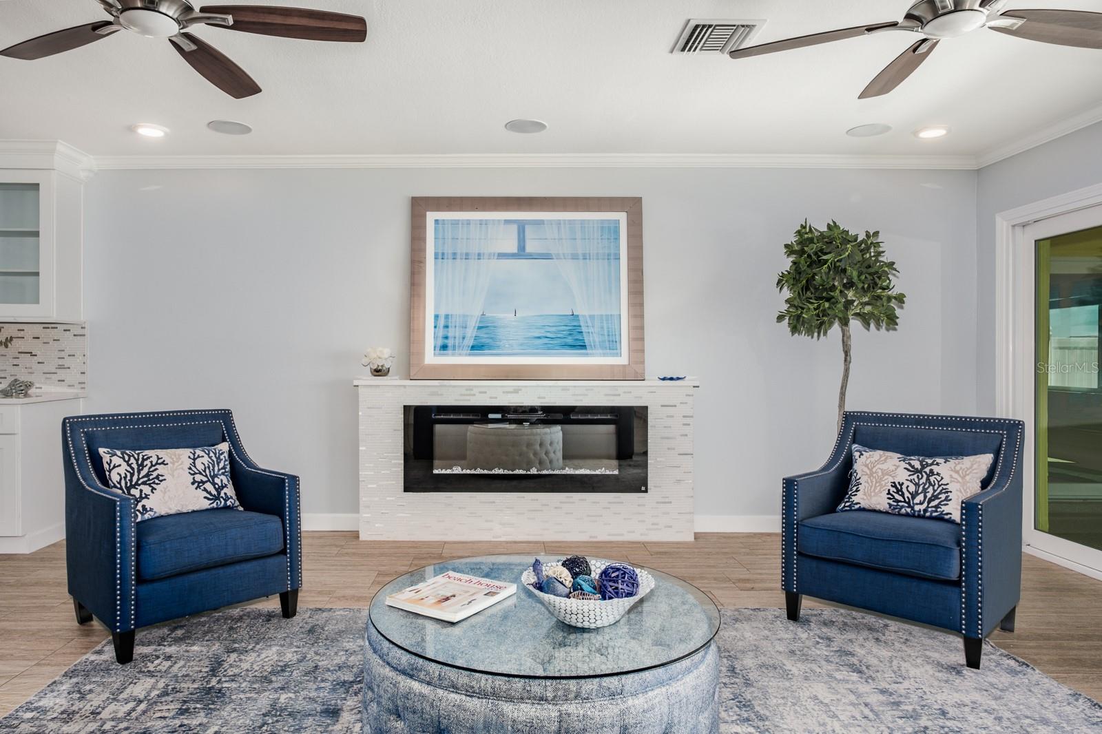 BELLE VISTA POINT 1ST ADD - Residential