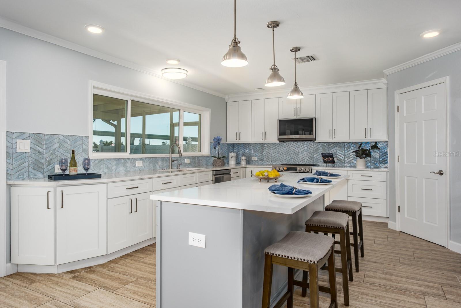 BELLE VISTA POINT 1ST ADD - Residential