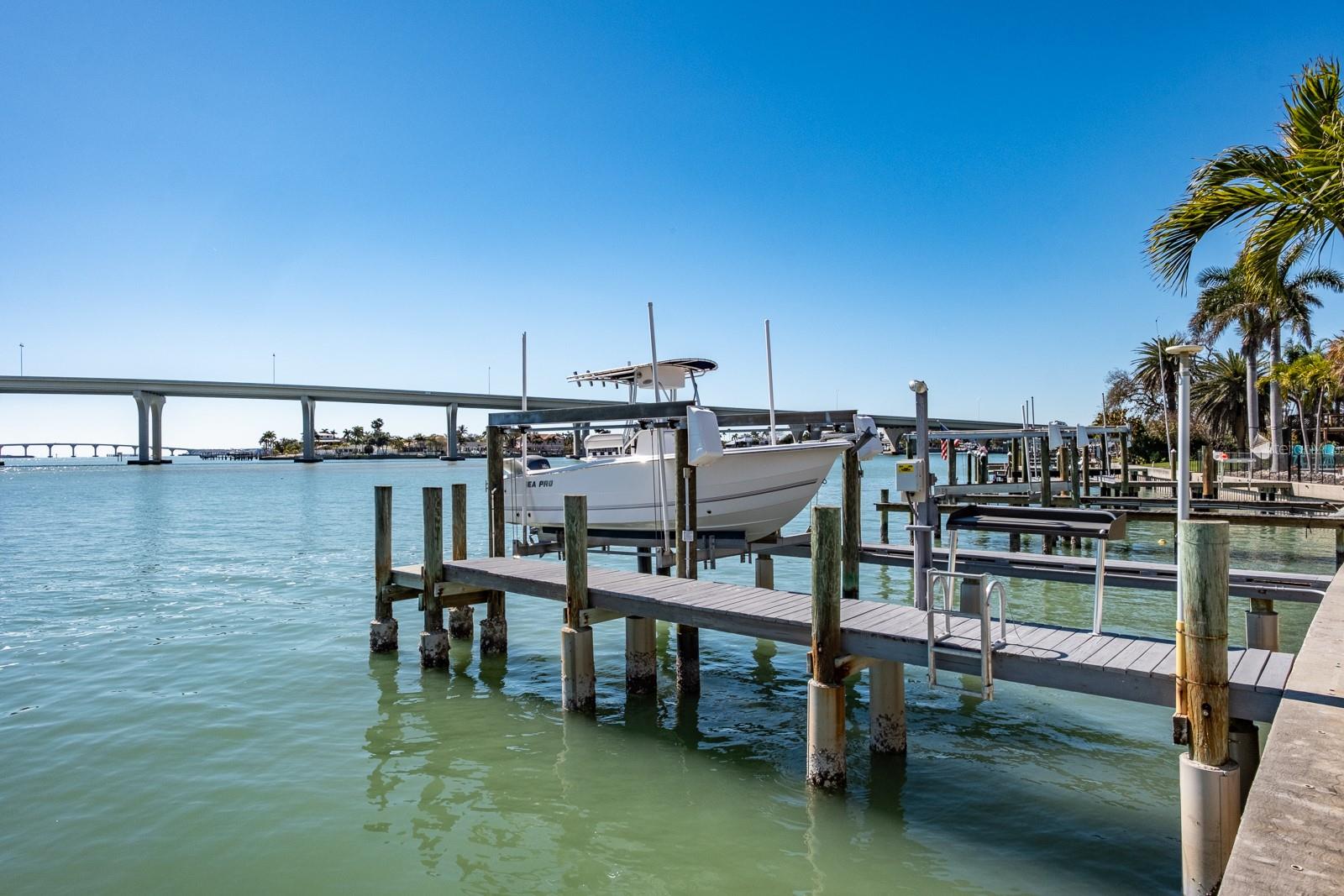 BELLE VISTA POINT 1ST ADD - Residential