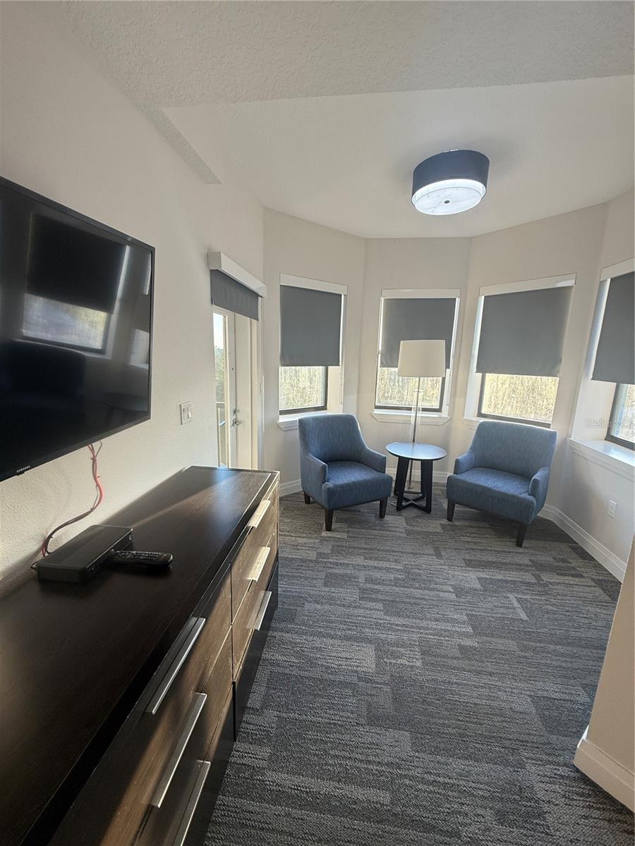 GROVE RESORT AND SPA HOTEL CONDO 1 - Residential