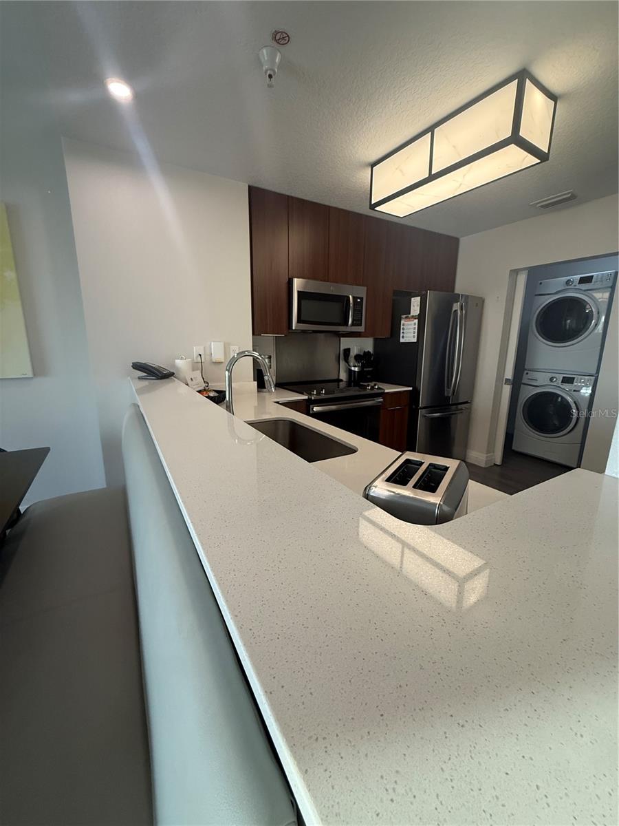 GROVE RESORT AND SPA HOTEL CONDO 1 - Residential