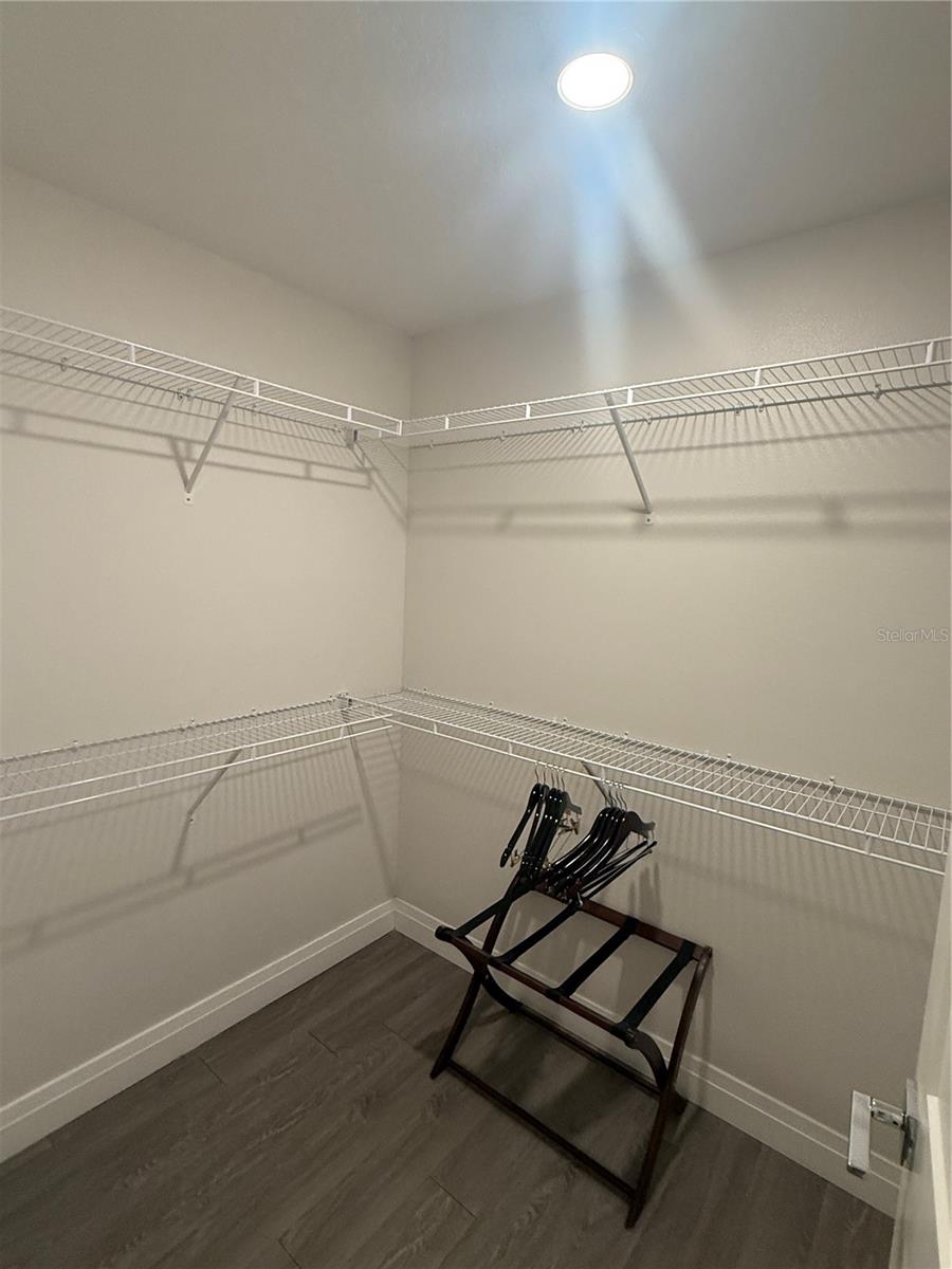 GROVE RESORT AND SPA HOTEL CONDO 1 - Residential