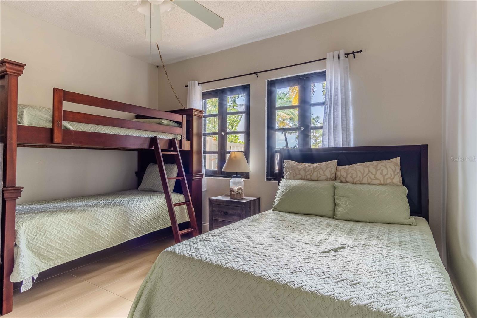 HARBOURSIDE - Residential