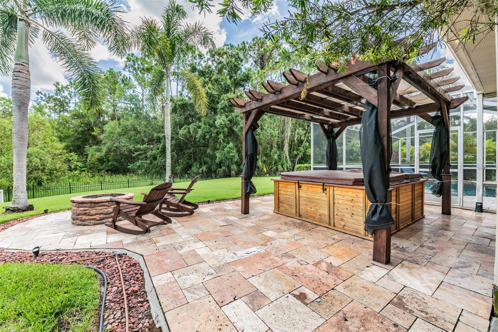 MANDOLIN PH 2A - Residential Lease