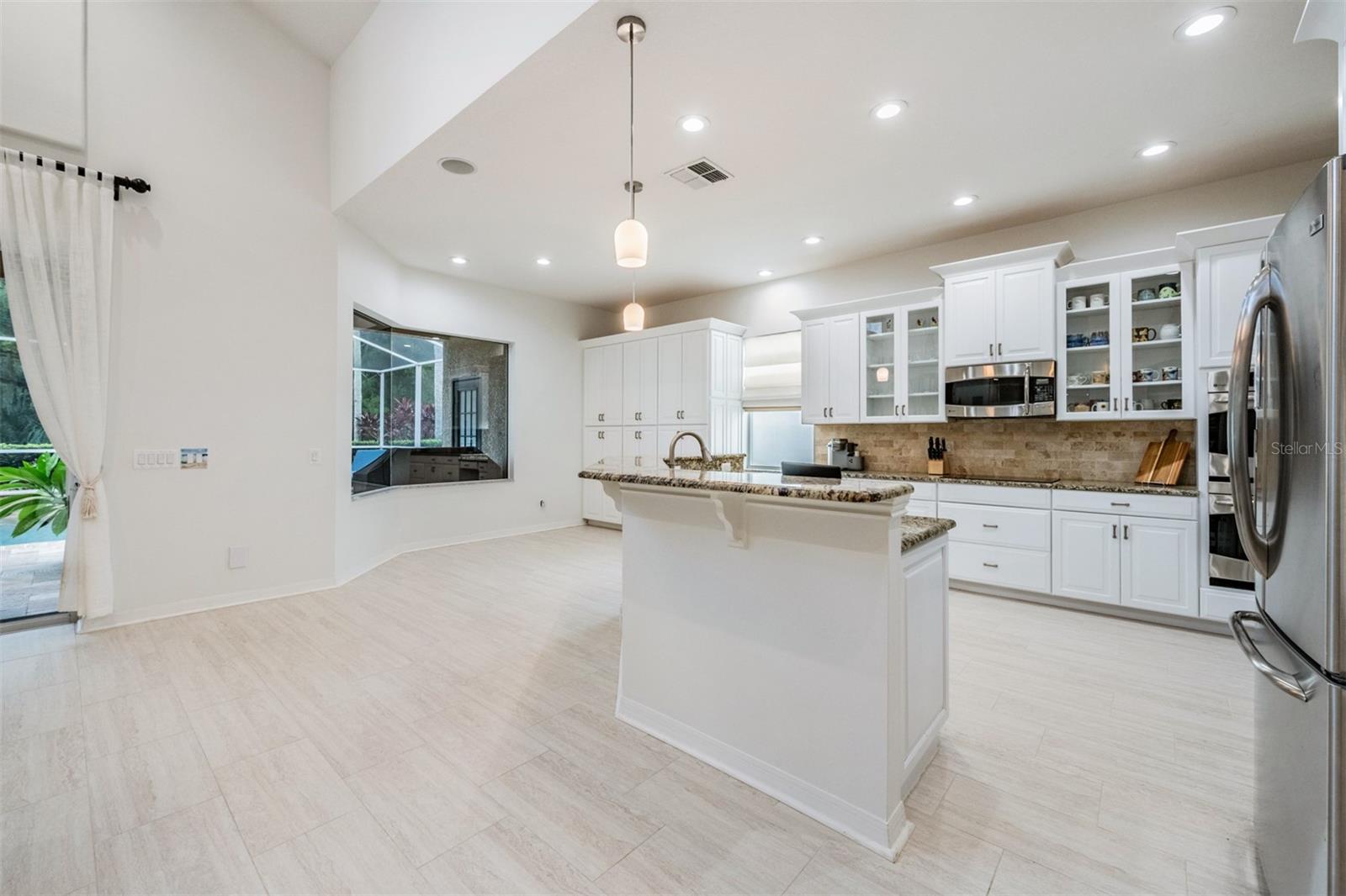 MANDOLIN PH 2A - Residential Lease